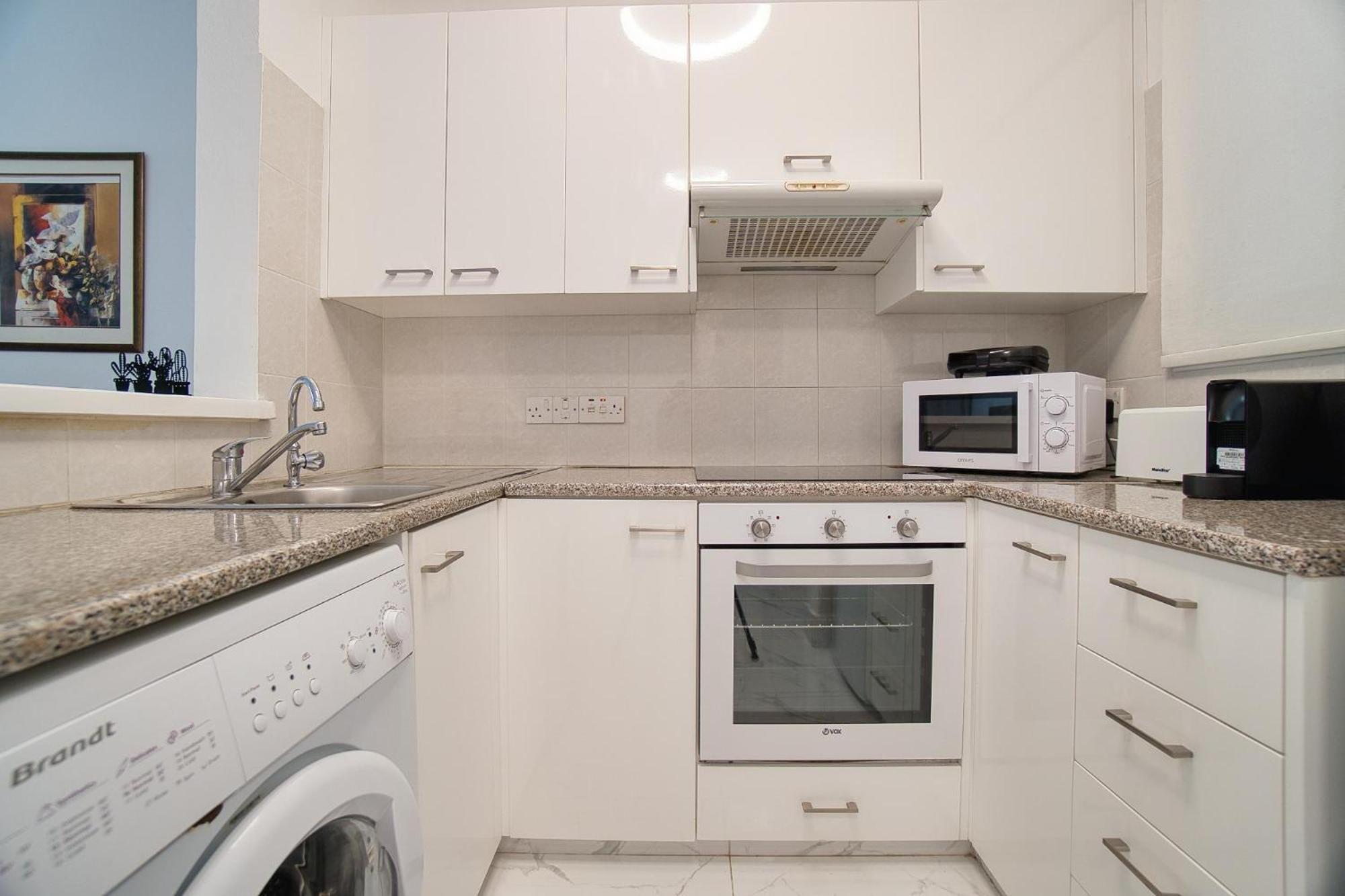 Paradise Gardens 1 C-003 Apartman Paphos Kültér fotó